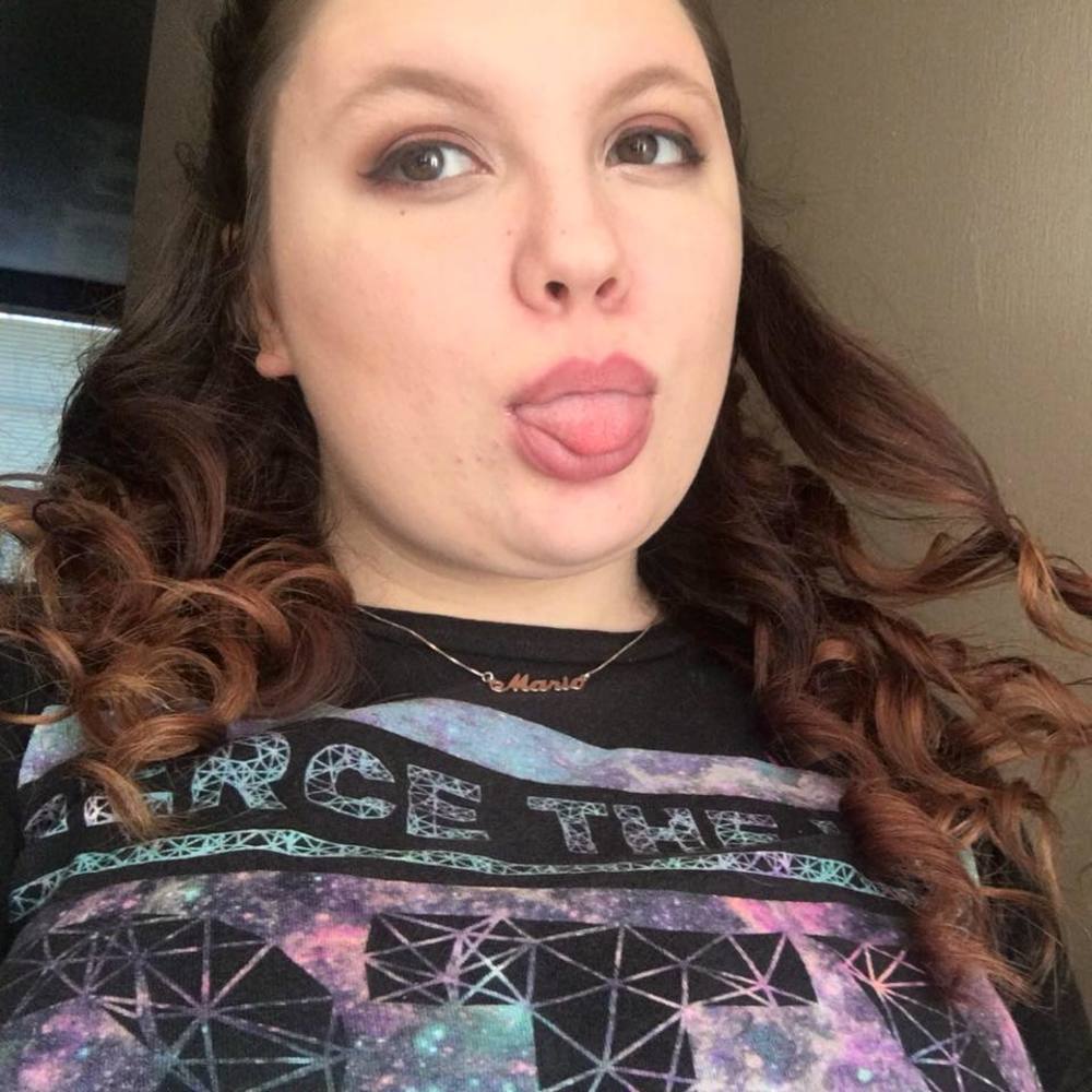 Meet your Posher, Amanda